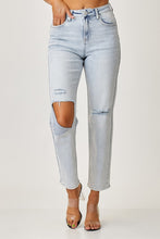 Load image into Gallery viewer, High Rise Crop Jeans
