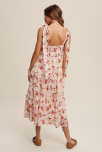 Load image into Gallery viewer, Vita Floral Midi Dress
