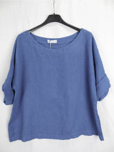 Load image into Gallery viewer, Clelia Linen Tunic Top
