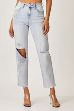 Load image into Gallery viewer, High Rise Crop Jeans
