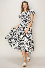 Load image into Gallery viewer, Naomi Floral Midi
