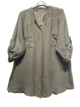 Load image into Gallery viewer, Contessa Lace Button up
